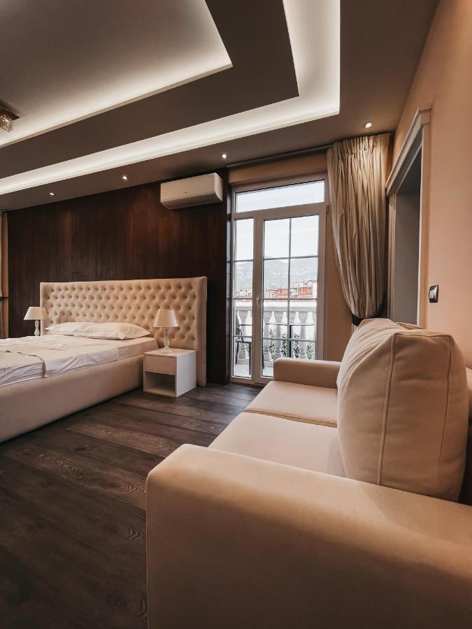Amansar Boutique Hotel Tirana Exterior foto